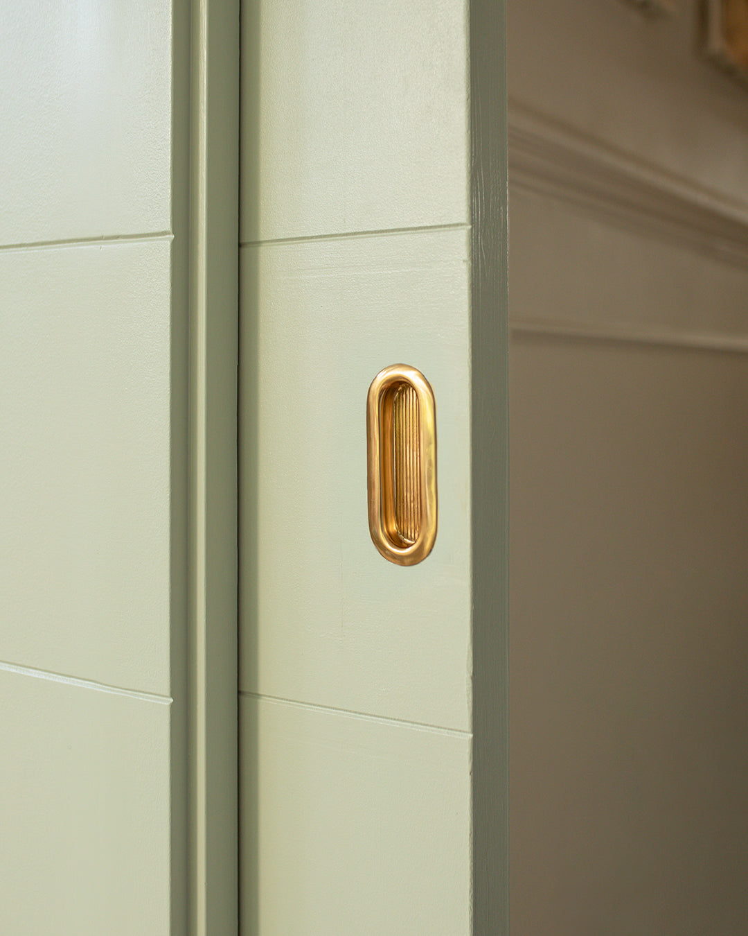 Curve Recess Pull, Aged Brass, Large