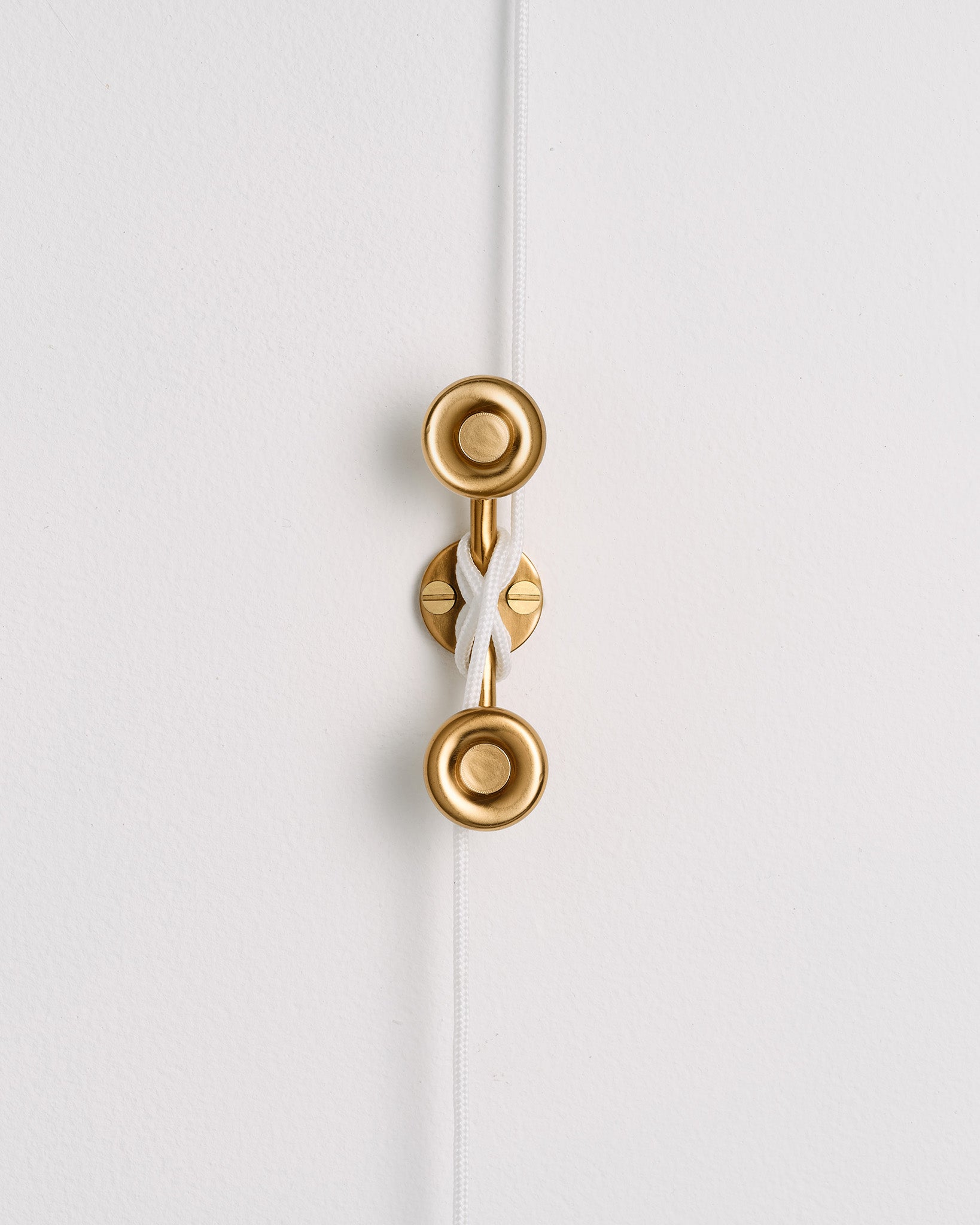 Tay Cleat Hook, Aged Brass