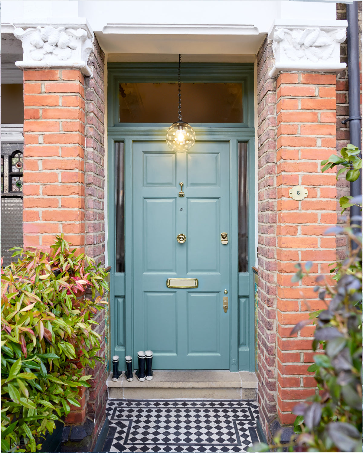 Keyhole Cover