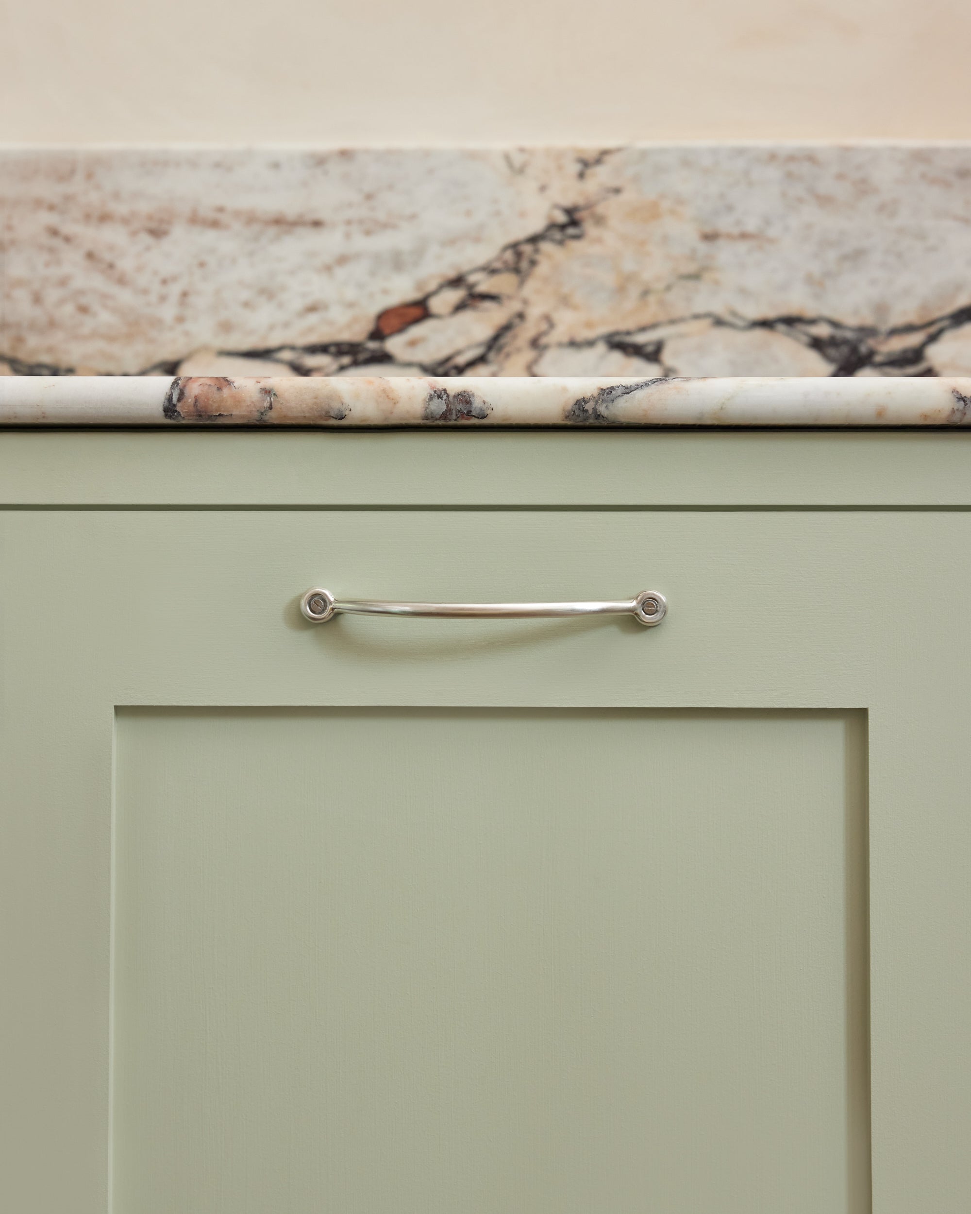 Tay Handle, Brushed Nickel