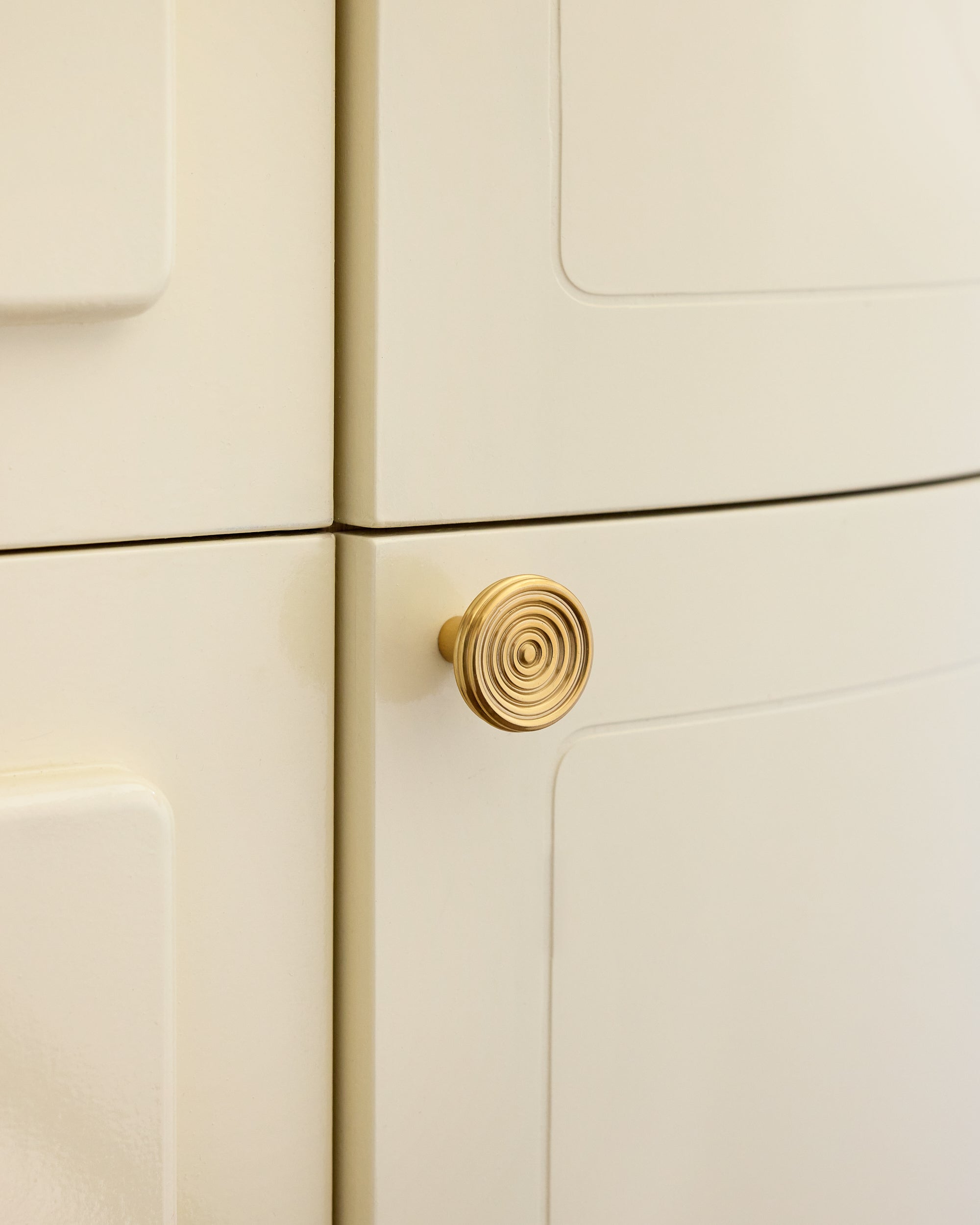 Ripple Knob, Aged Brass