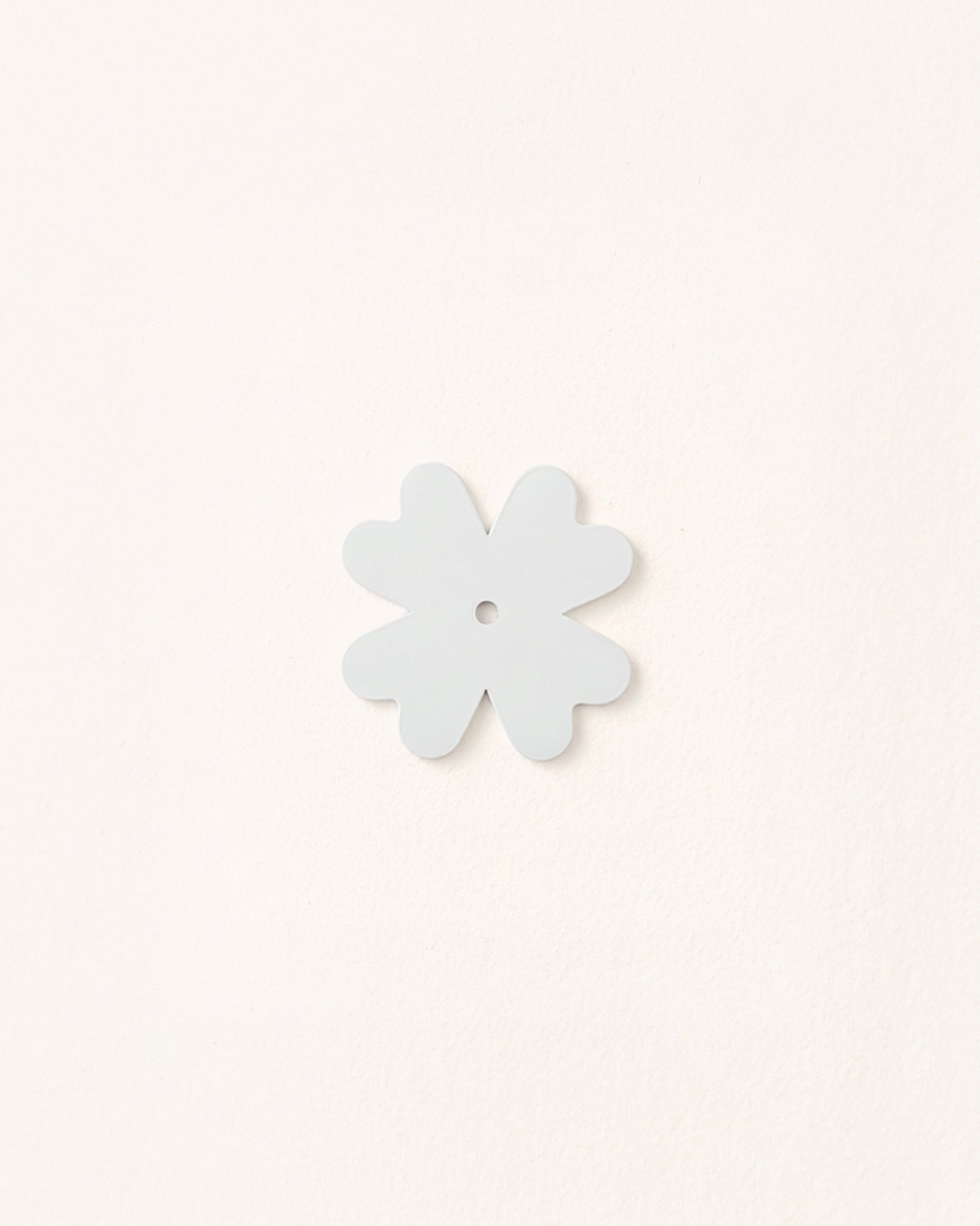Clover Backplate, Paintable