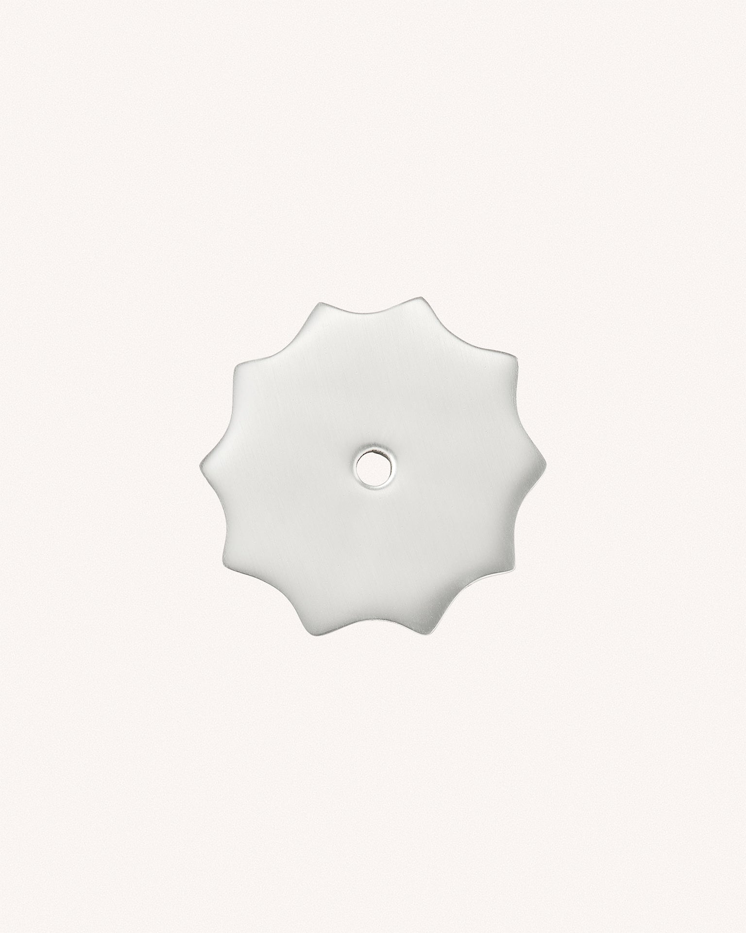 Small Wave Backplate, Brushed Nickel